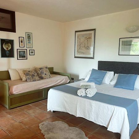 Casa Giuliana Βίλα Isola Rossa Εξωτερικό φωτογραφία